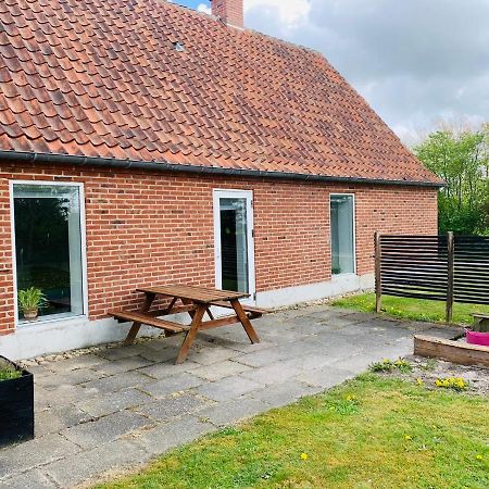 Sdr Gronkaer Feriehus - Holiday House Baekmarksbro Bagian luar foto
